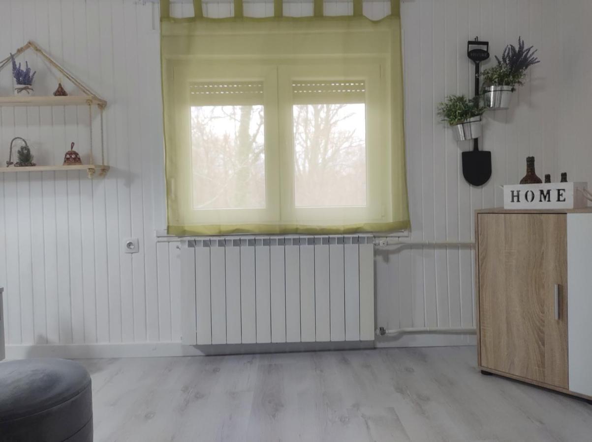 Iskra Apartment *